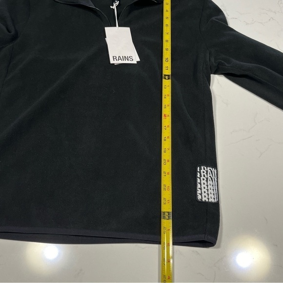 Rains Black Fleece Half Zip Pullover Sweatshirt Small - Picture 11 of 11